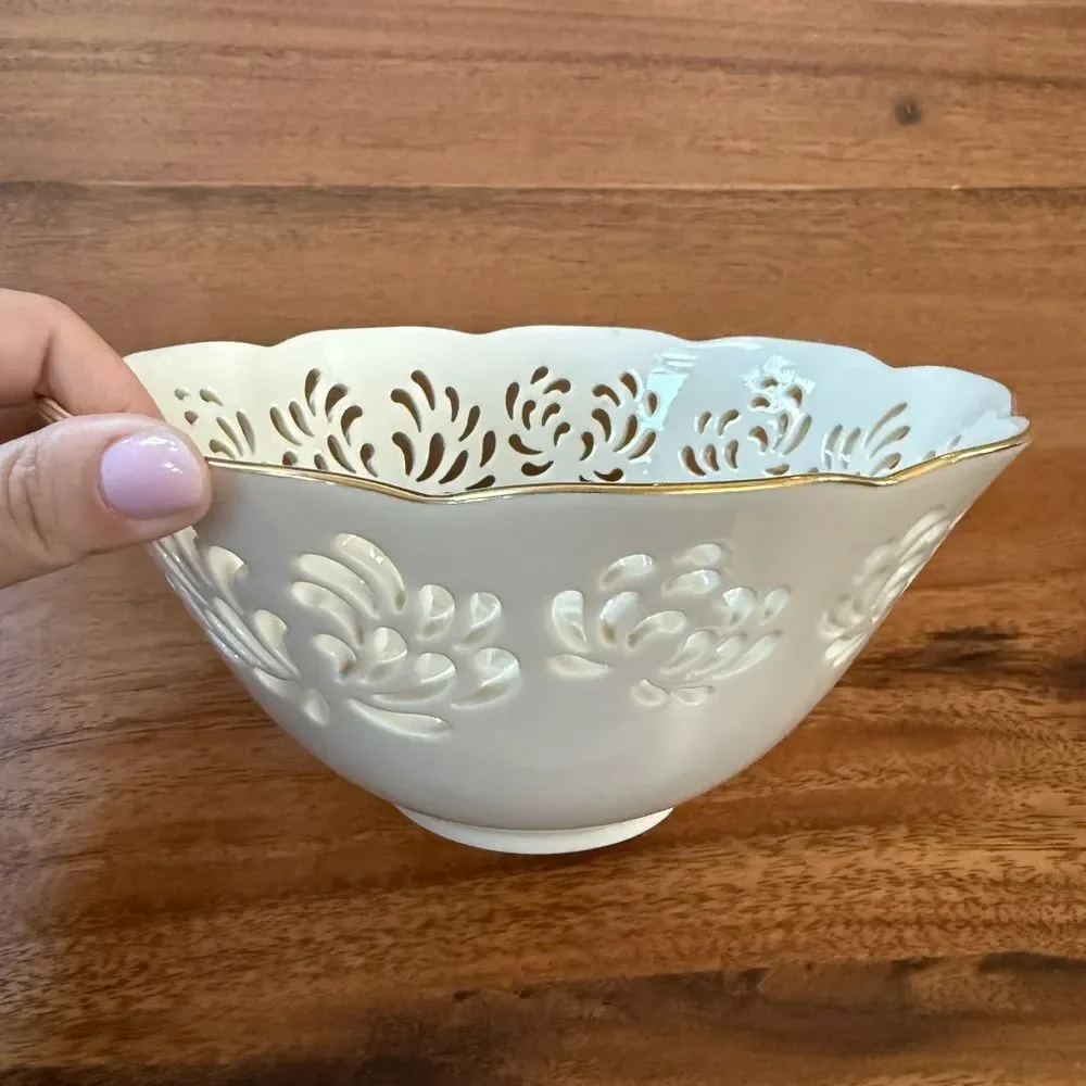 Lenox 24K Gold Trim Bowl